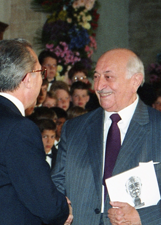 1990 - Simon Wiesenthal en Max van der Stoel